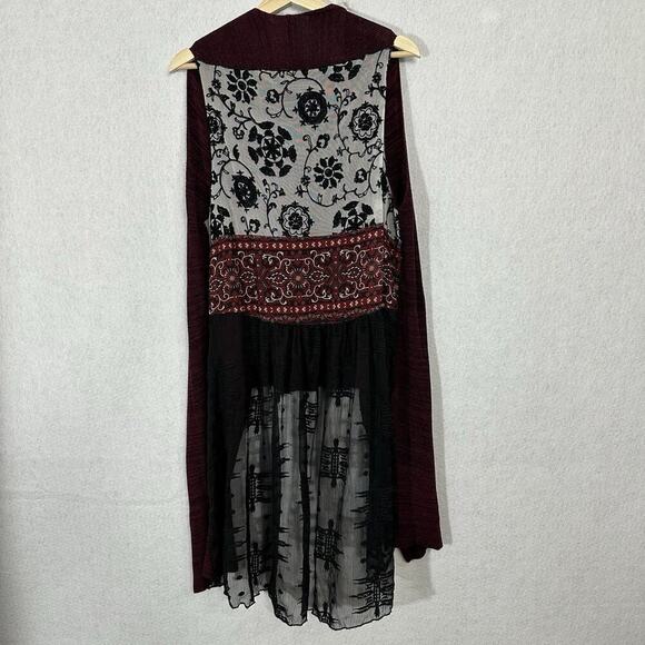 John Mark Duster Vest Cardigan Womens Medium Black Maroon Embroidered Artsy - Picture 1 of 13